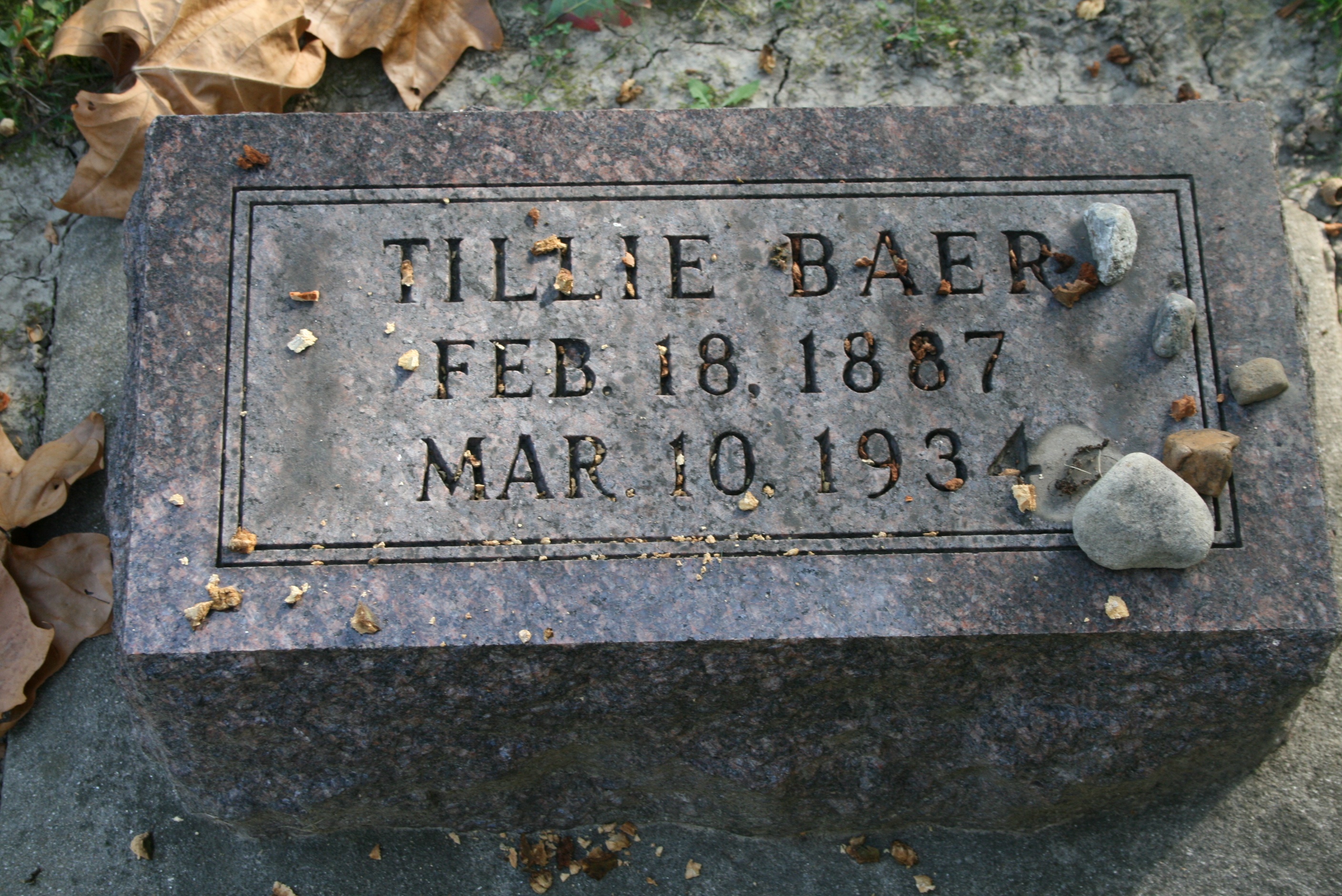 Baer, Tillie