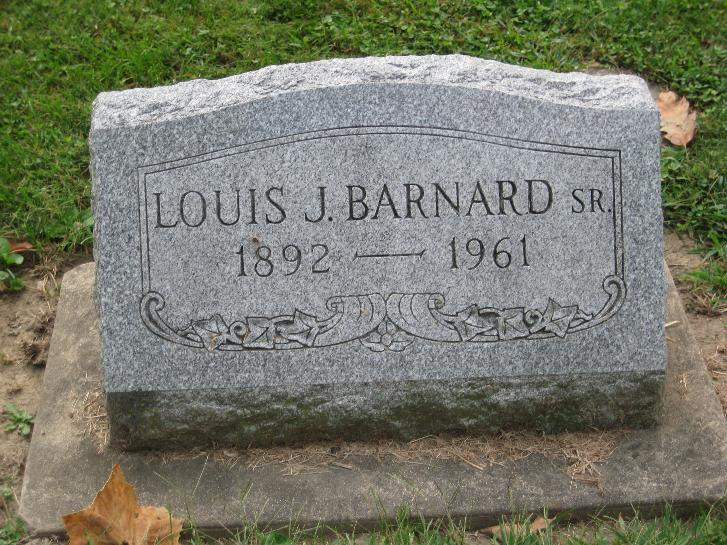 Barnard, Louis