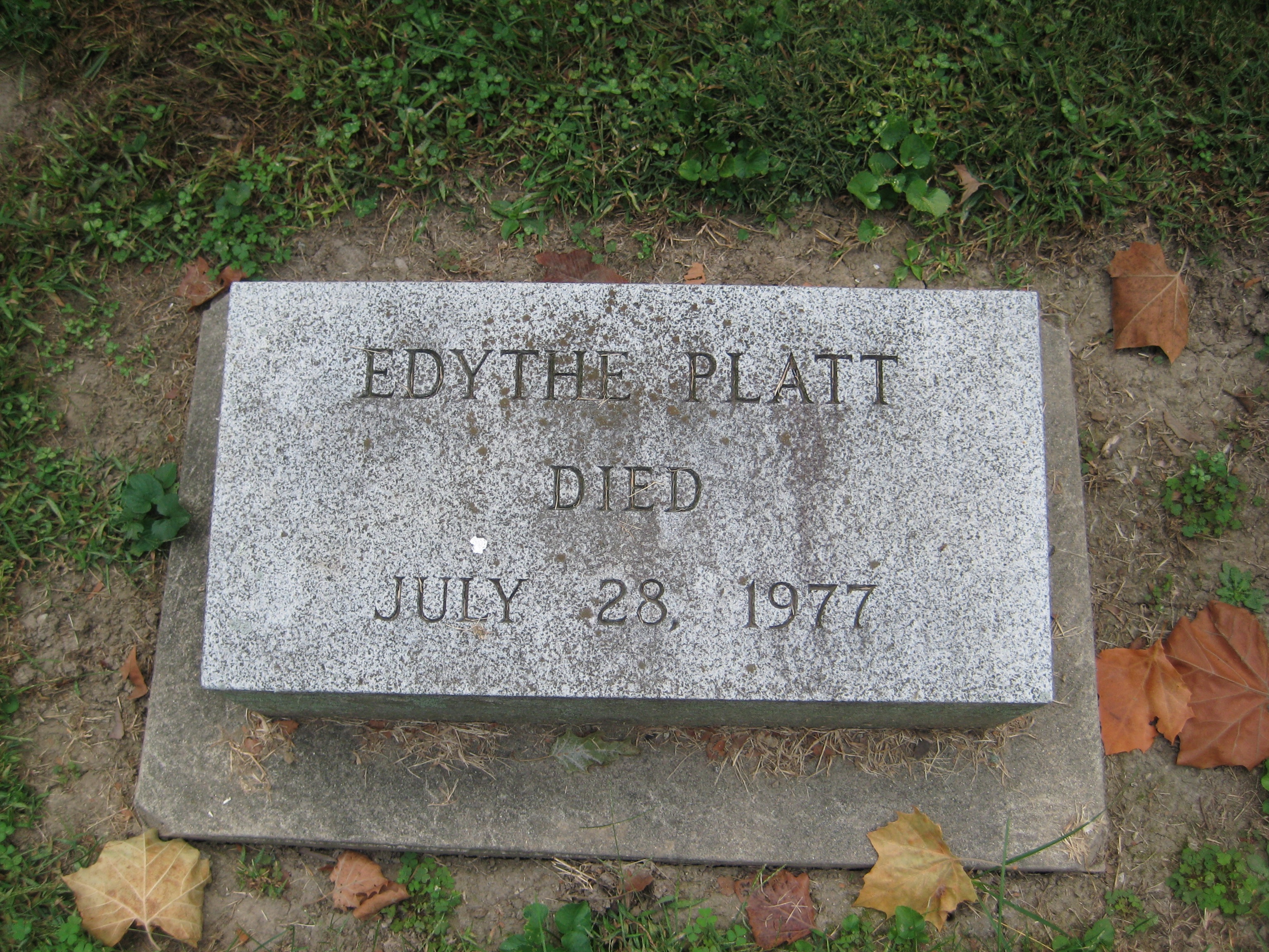 Platt, Edythe
