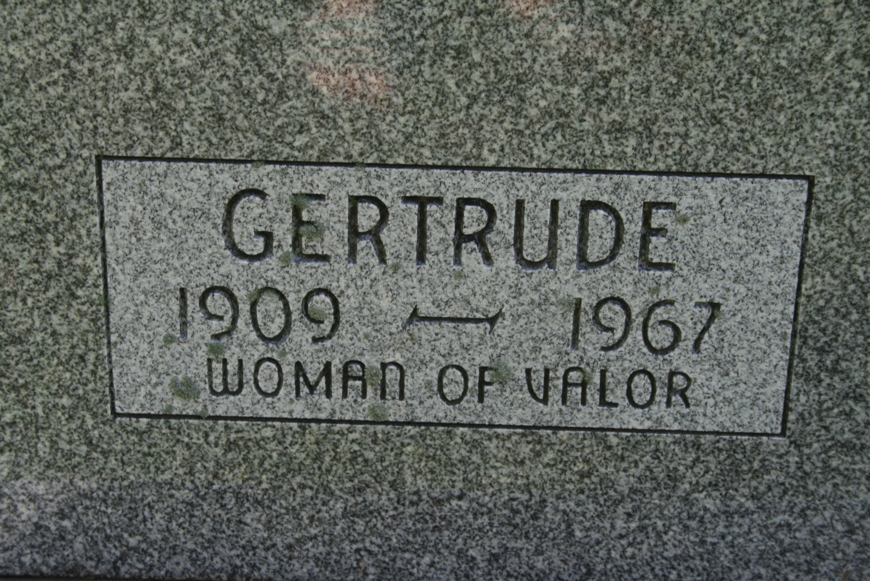 Selinger, Gertrude