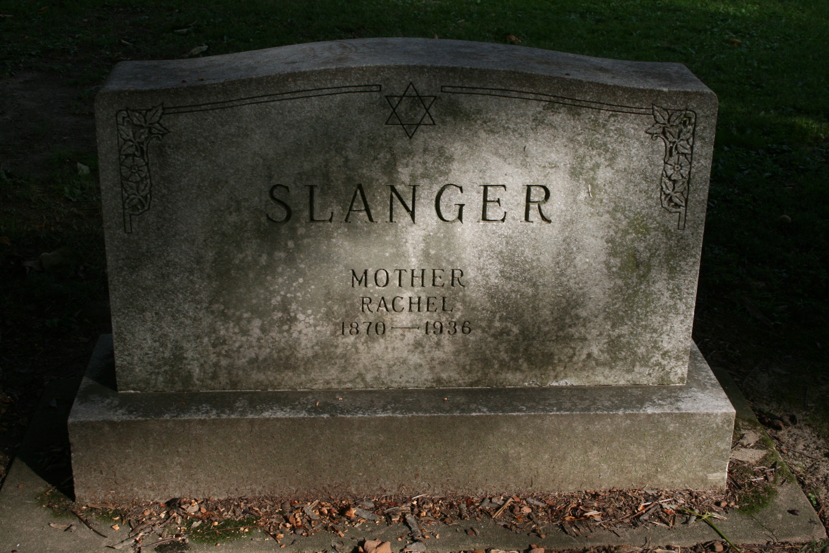 Slanger, Ray Rachael